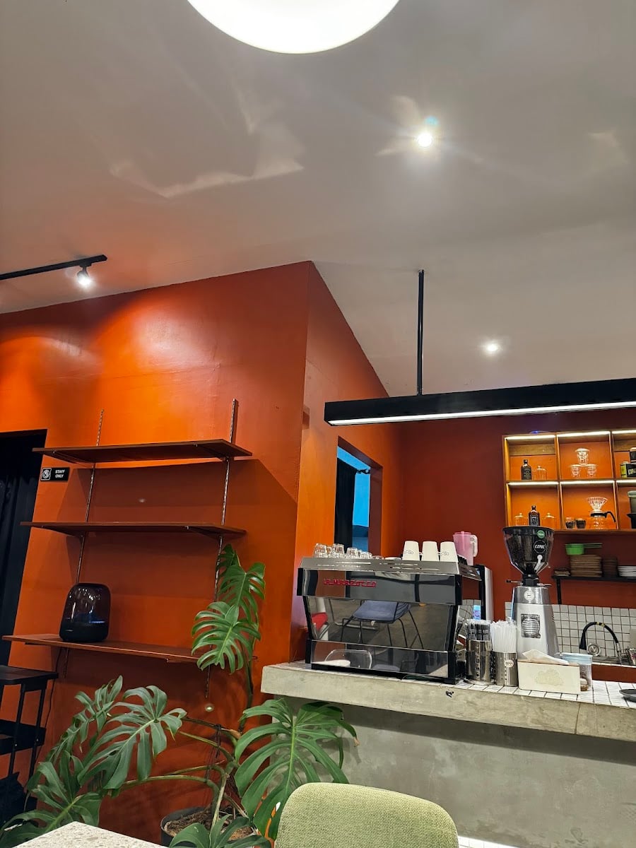 ASHA BACKYARD - Cafe