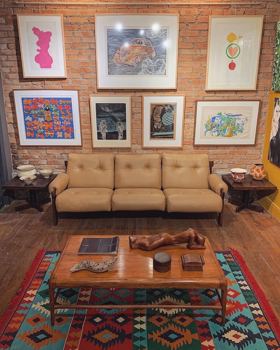 Galeria Almeida Prado