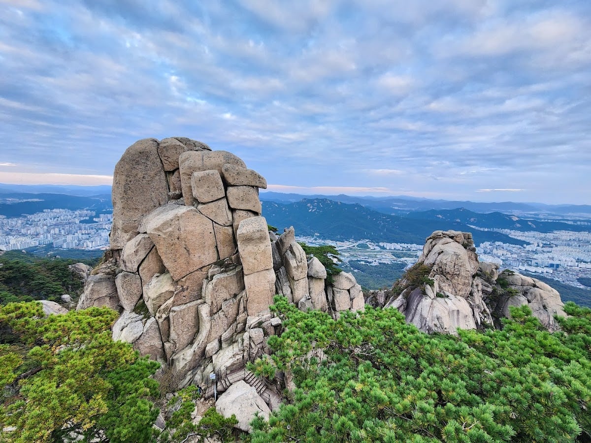 Dobongsan Sinseondae - Hiking