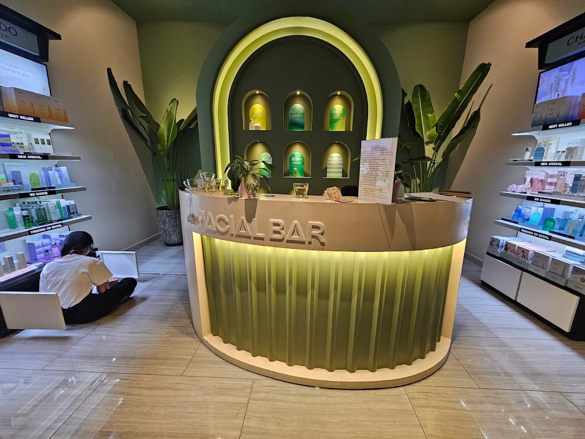 Facial Bar Lê Thị Riêng - Trạm chăm sóc da