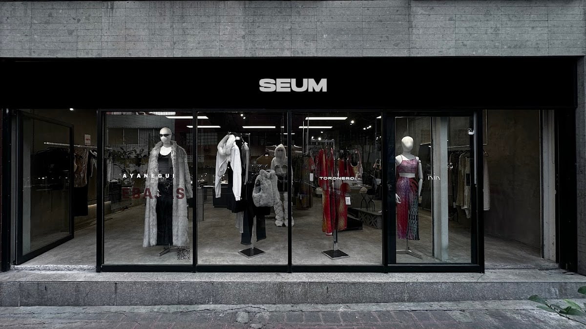 Seum Concept Store