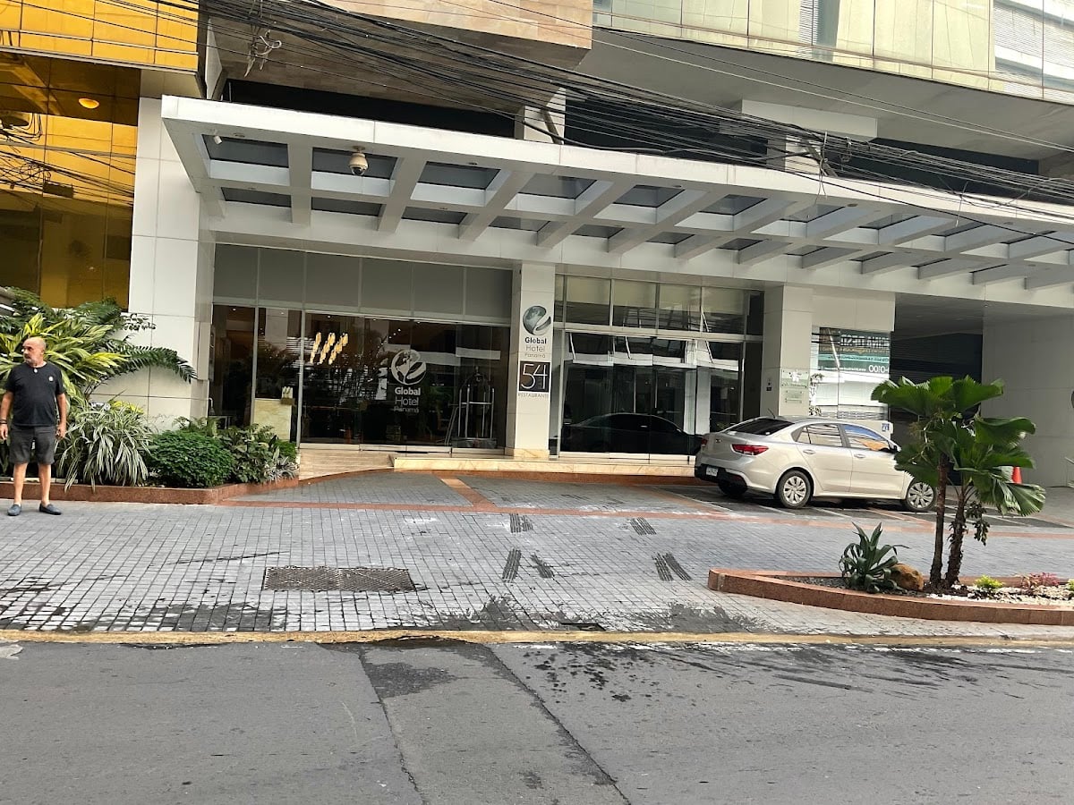 Global Hotel Panama