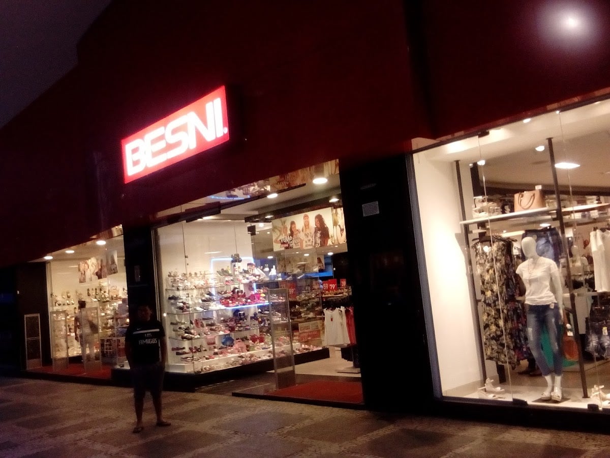 Galeria Boulevard do Centro - Restaurantes dentro