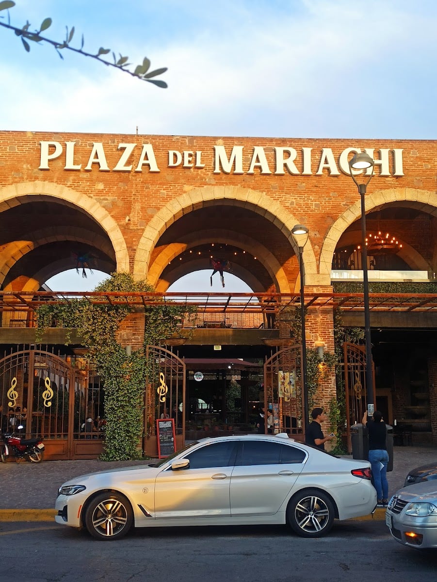 Huitziloporky Plaza Mariachi