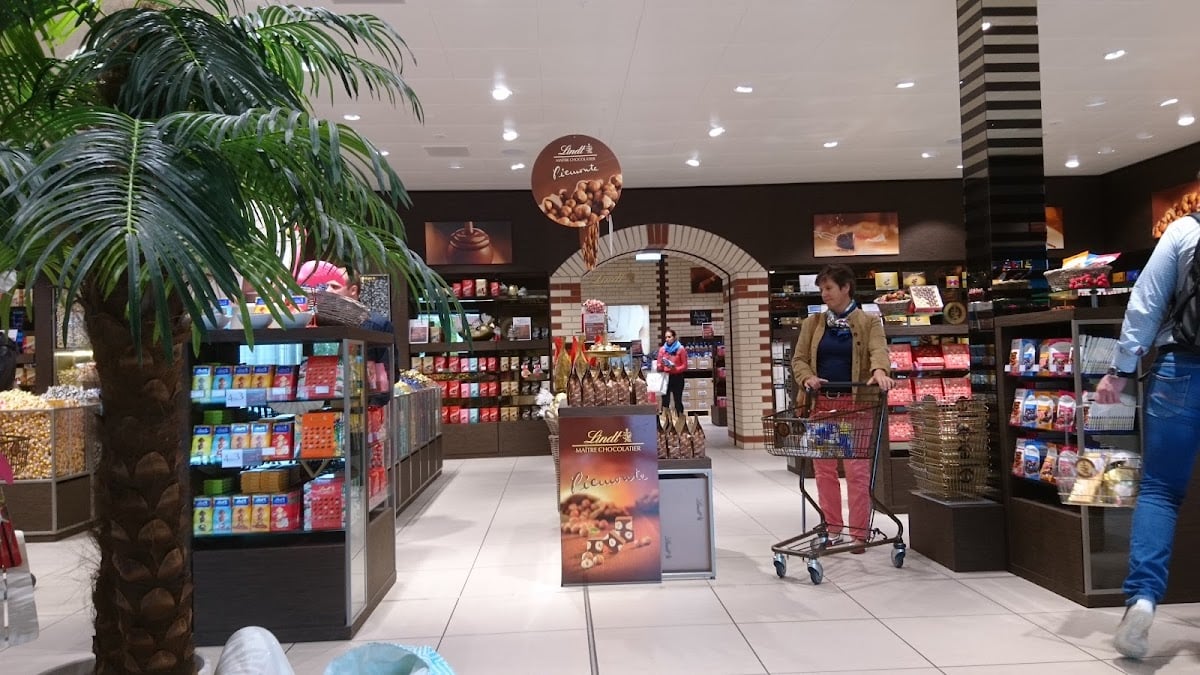 Lindt Factory Outlet Kilchberg - Store