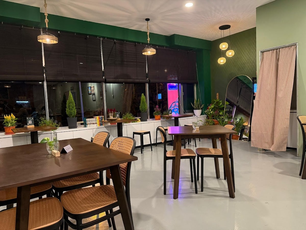 arah cafe - btho