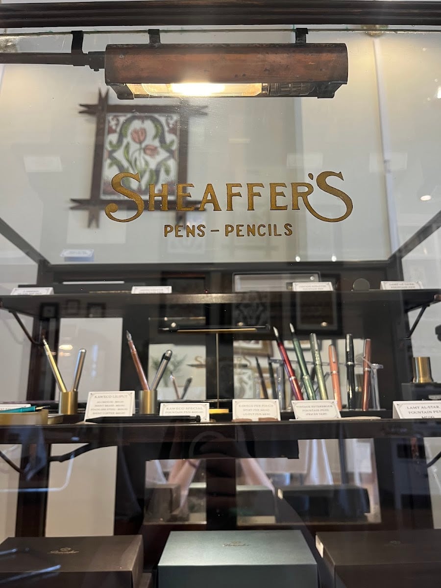 Papillon Press STL - Fountain Pens, Ink, Journals