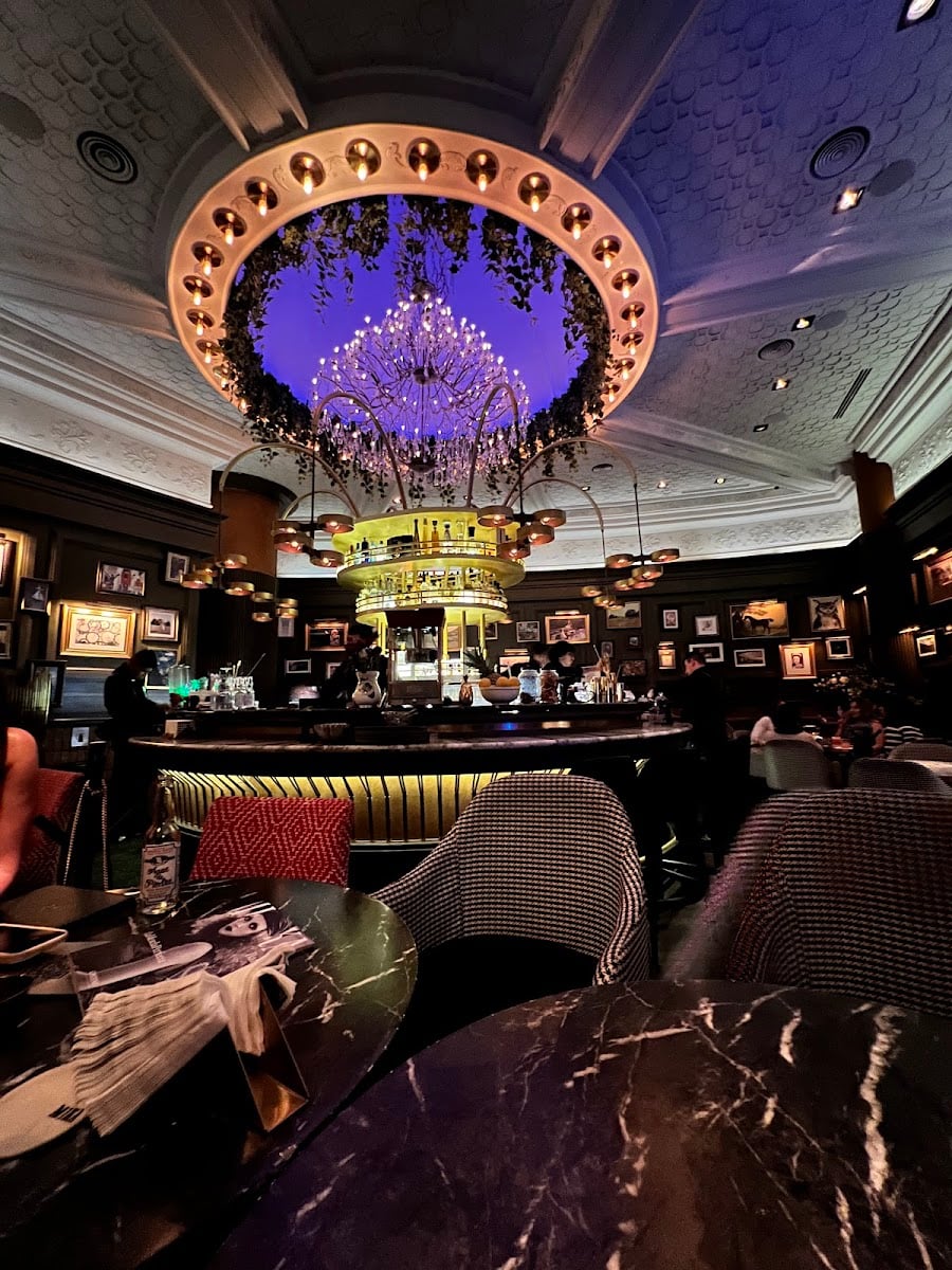 Mika Bar