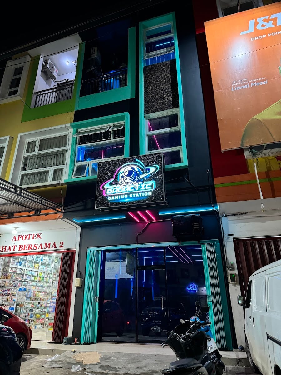 Galactic Gaming Station