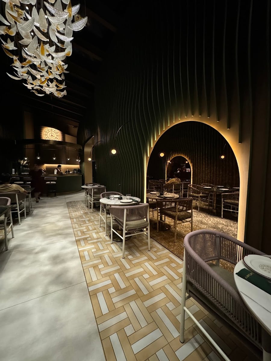 Late Eatery