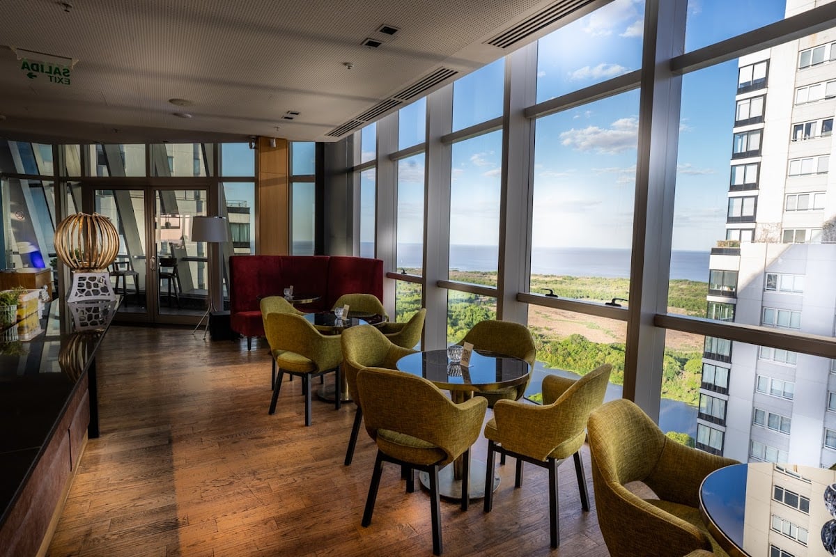 Crystal Bar - Alvear Icon Hotel