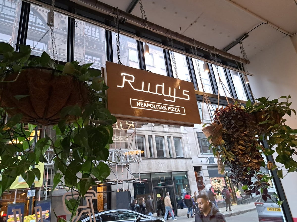 Rudy's Pizza Napoletana