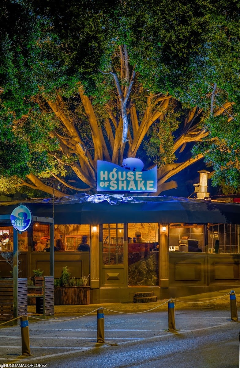 House of Shake