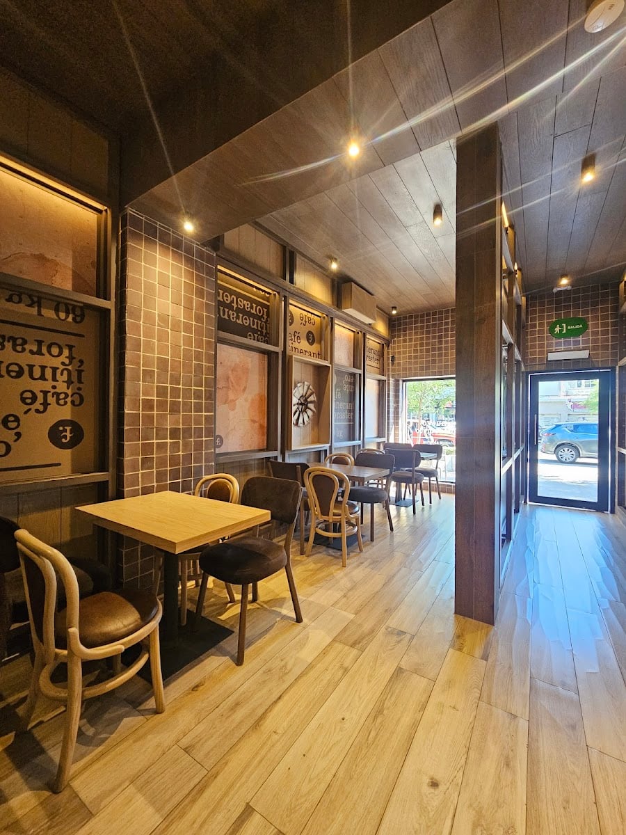 Café Forastero - coffee office