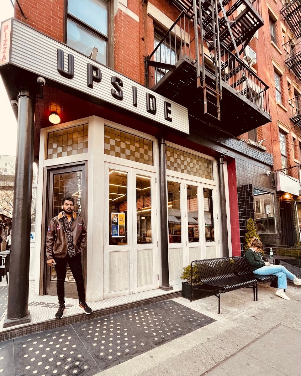 Upside 🍕 