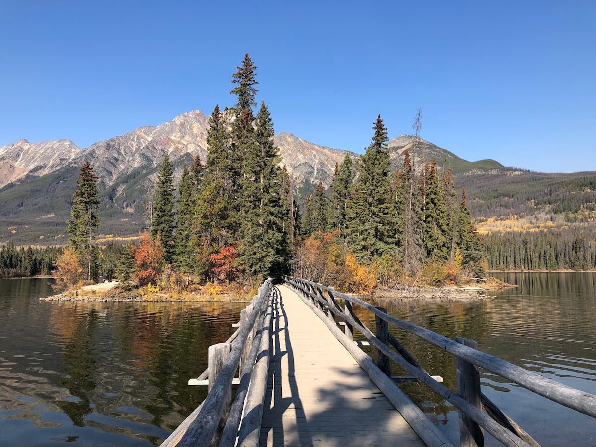 Pyramid Lake