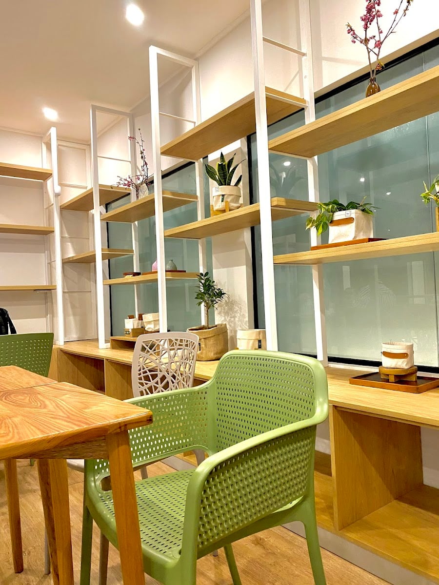 Noa Plantshop and Coffee
