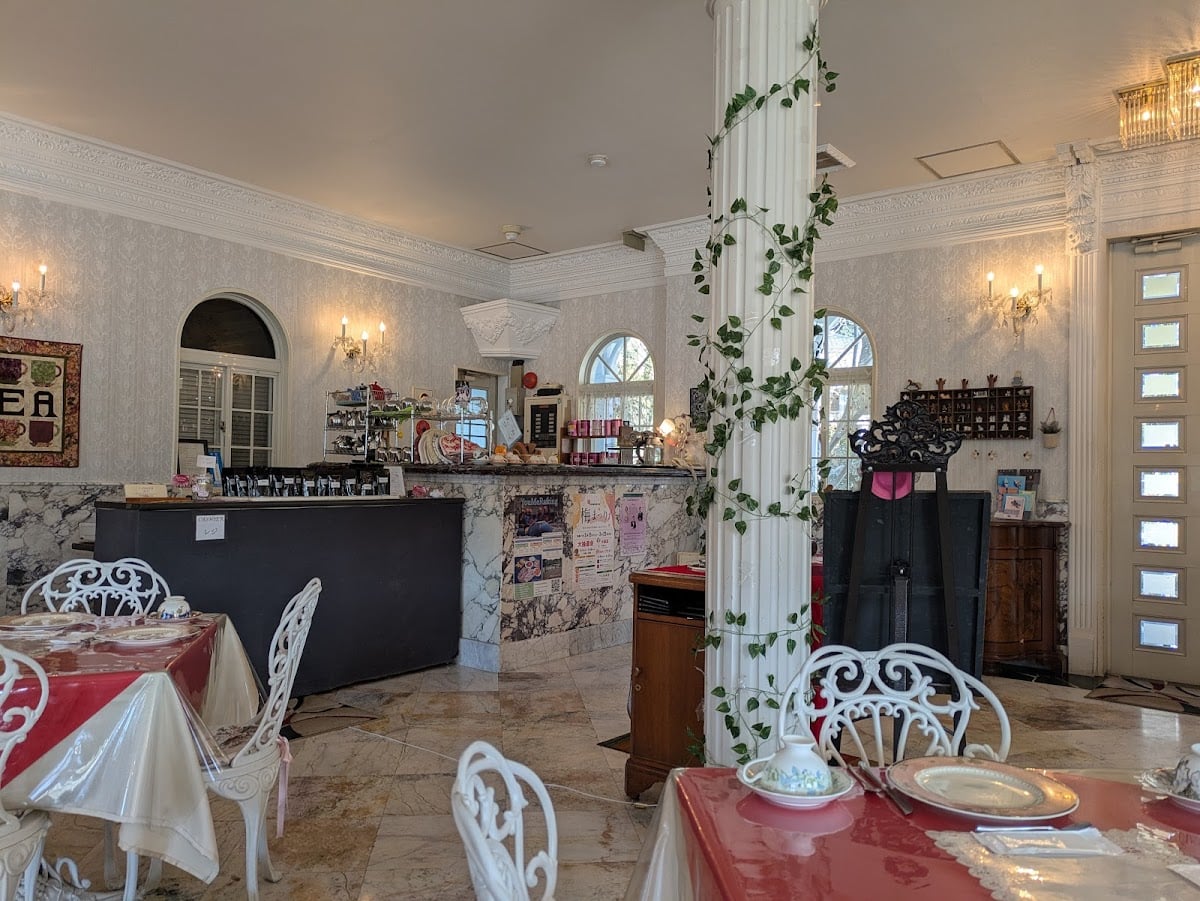 Rose Town Tea Garden