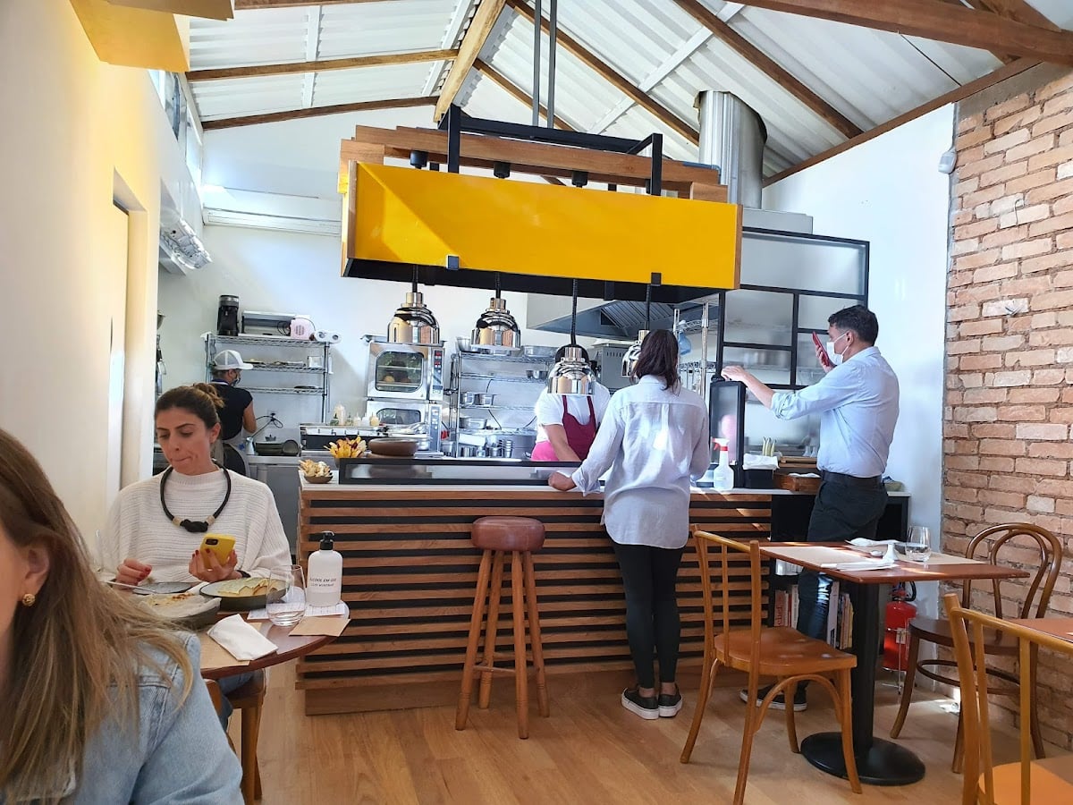 Clos Wine Bar & Bistrô