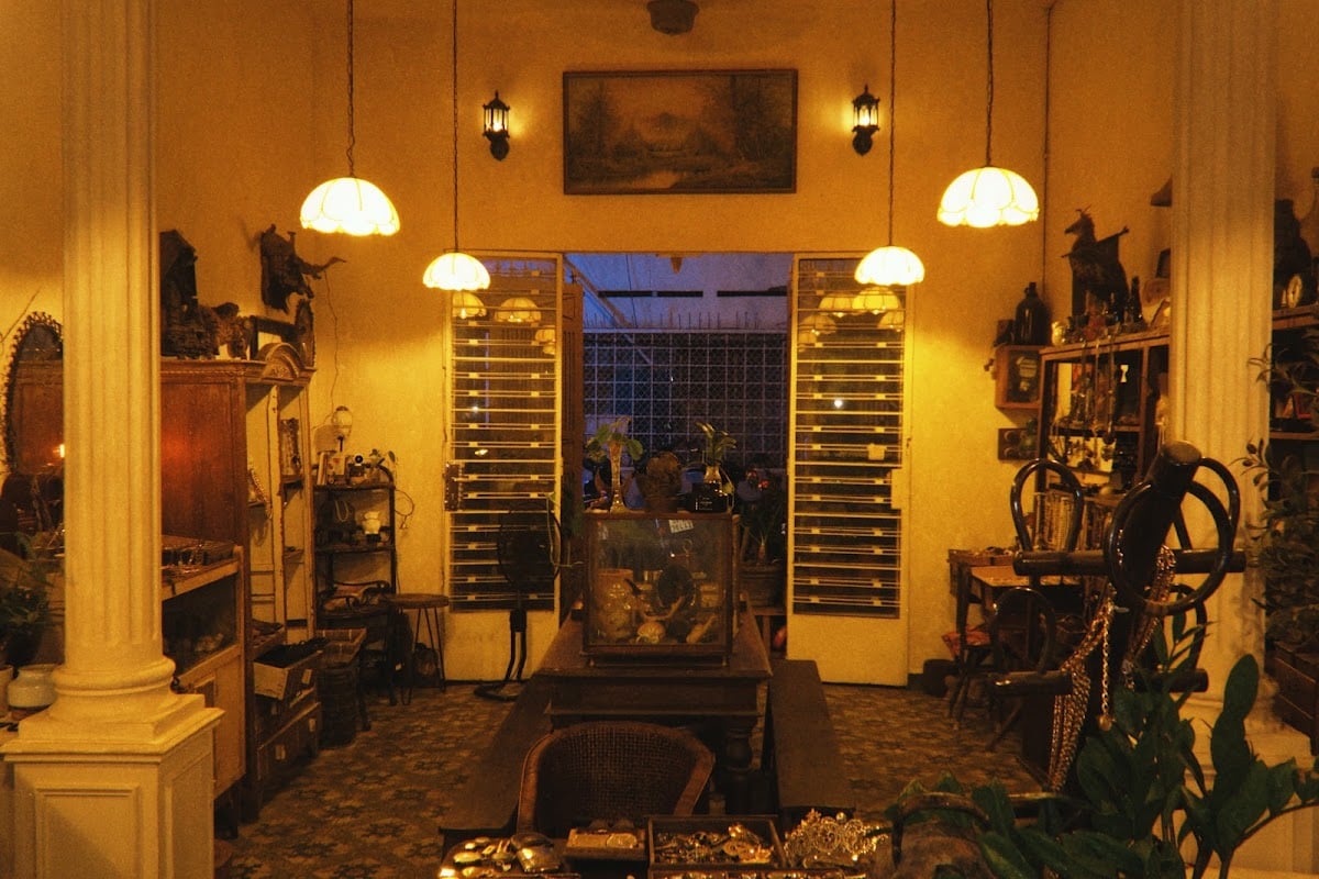 Deeritage - Vintage Jewelry