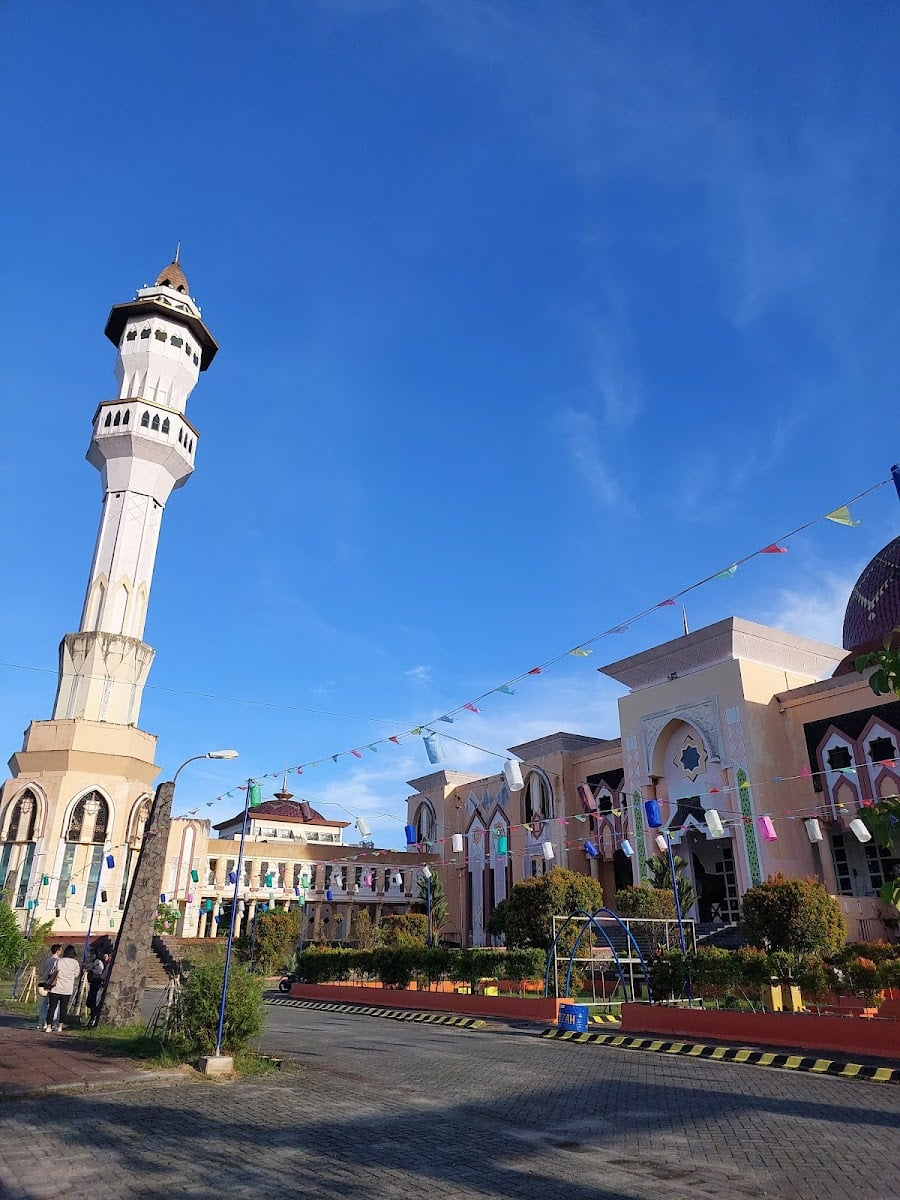 Masjid Raya Baitul Izzah Islamic Center Tarakan