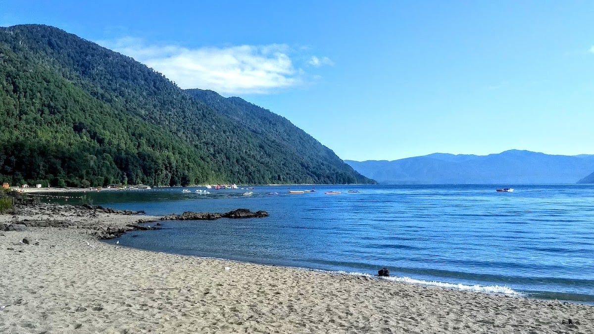 Playa Blanca Caburgua