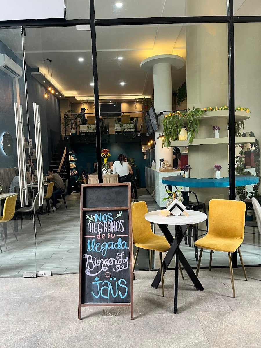 JAÜS Coffee And Brunch