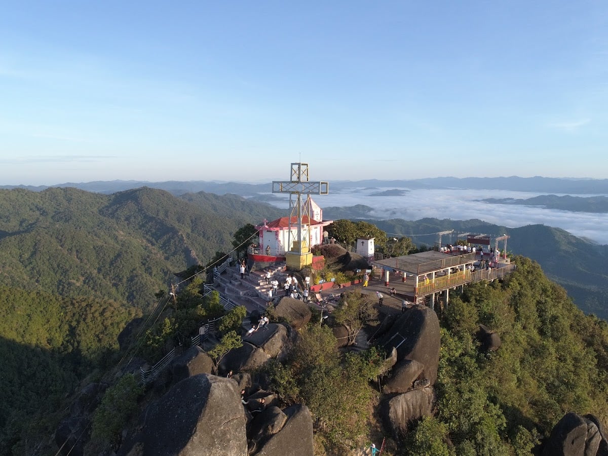 Naw Bu Baw Prayer Mountain