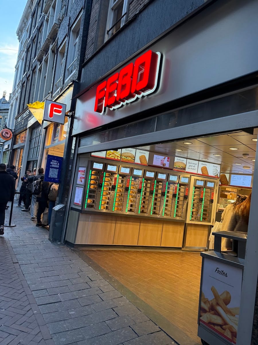 Tony's Chocolonely Superstore - Crias o teu próprio chocolate