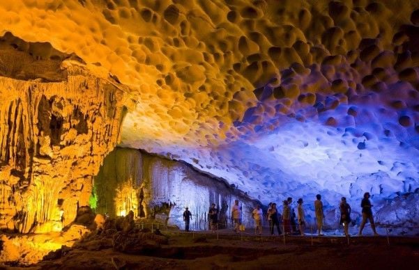 Sung Sot Cave