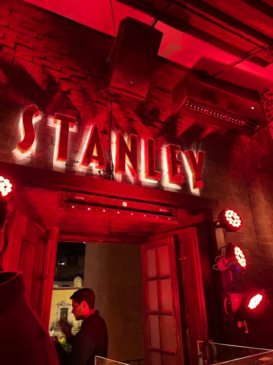 Stanley Drinkery House