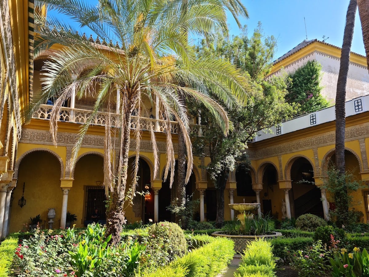 Palacio de Las Dueñas