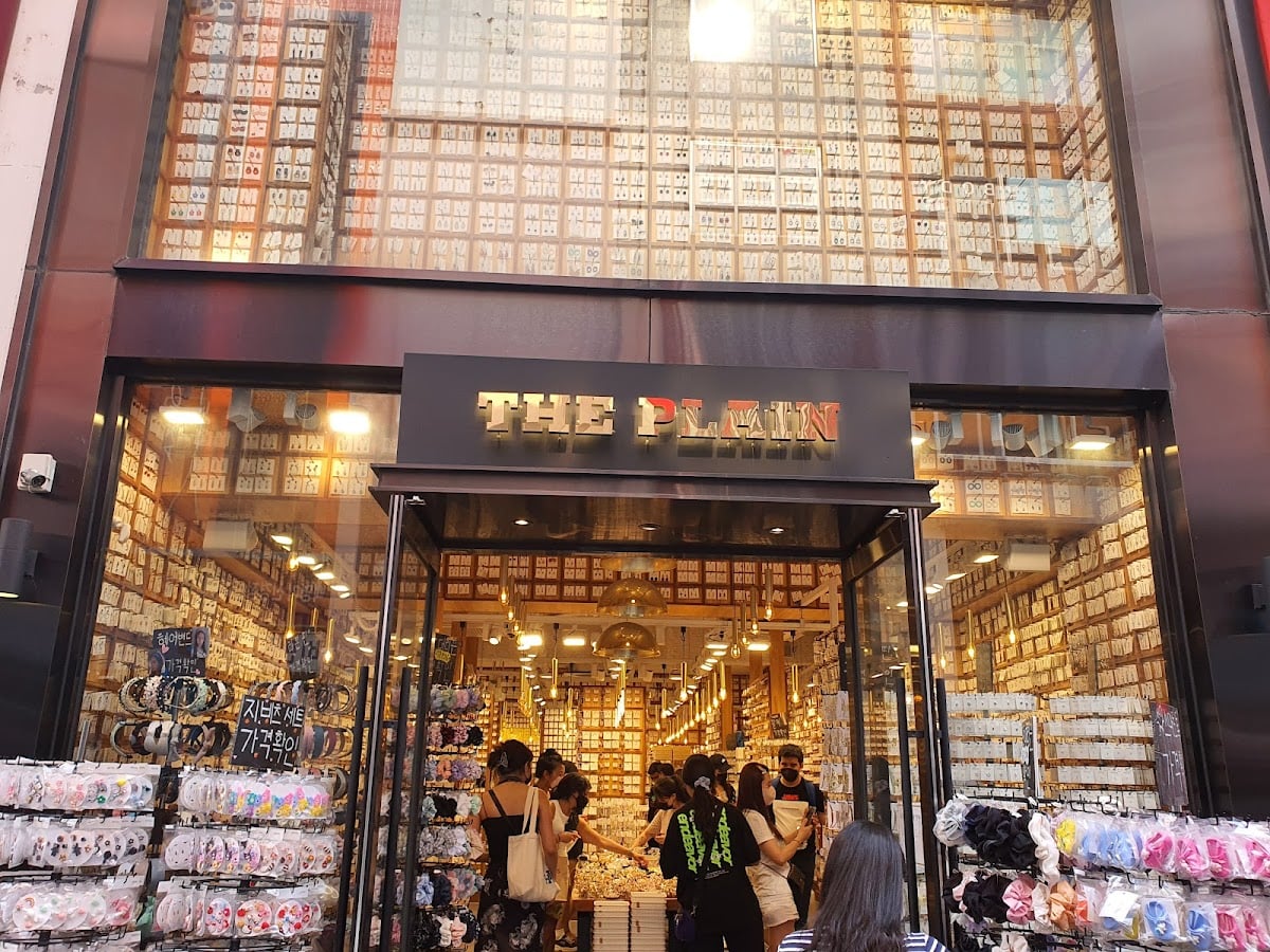 THE PLAIN