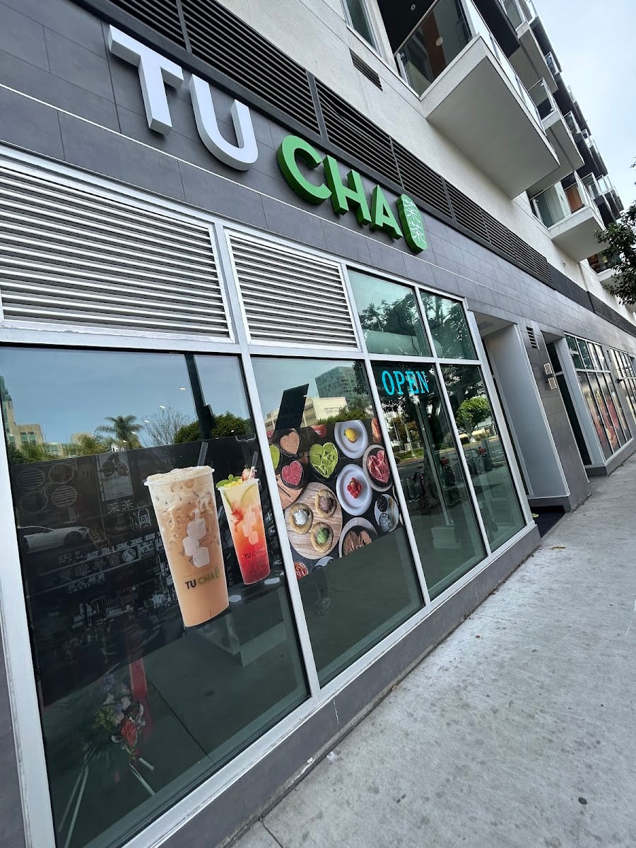 Tu Cha - viral fruit pastries