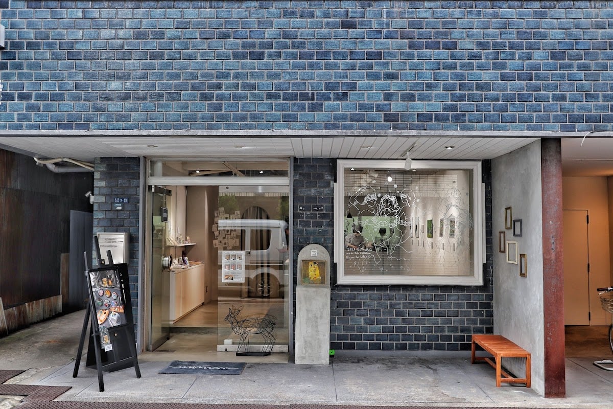 unimocc art cafe gallery