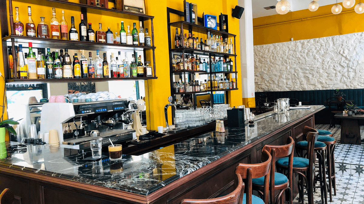 Neratzia Café Bistro