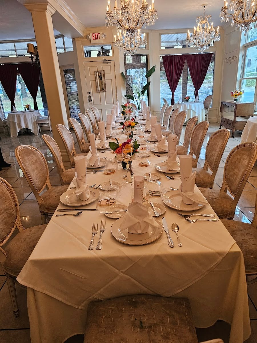 Peppe's Apt 2 - Fine Italian