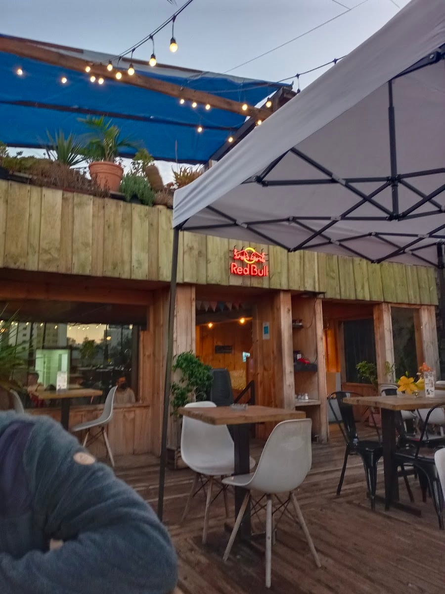 Garden Bar
