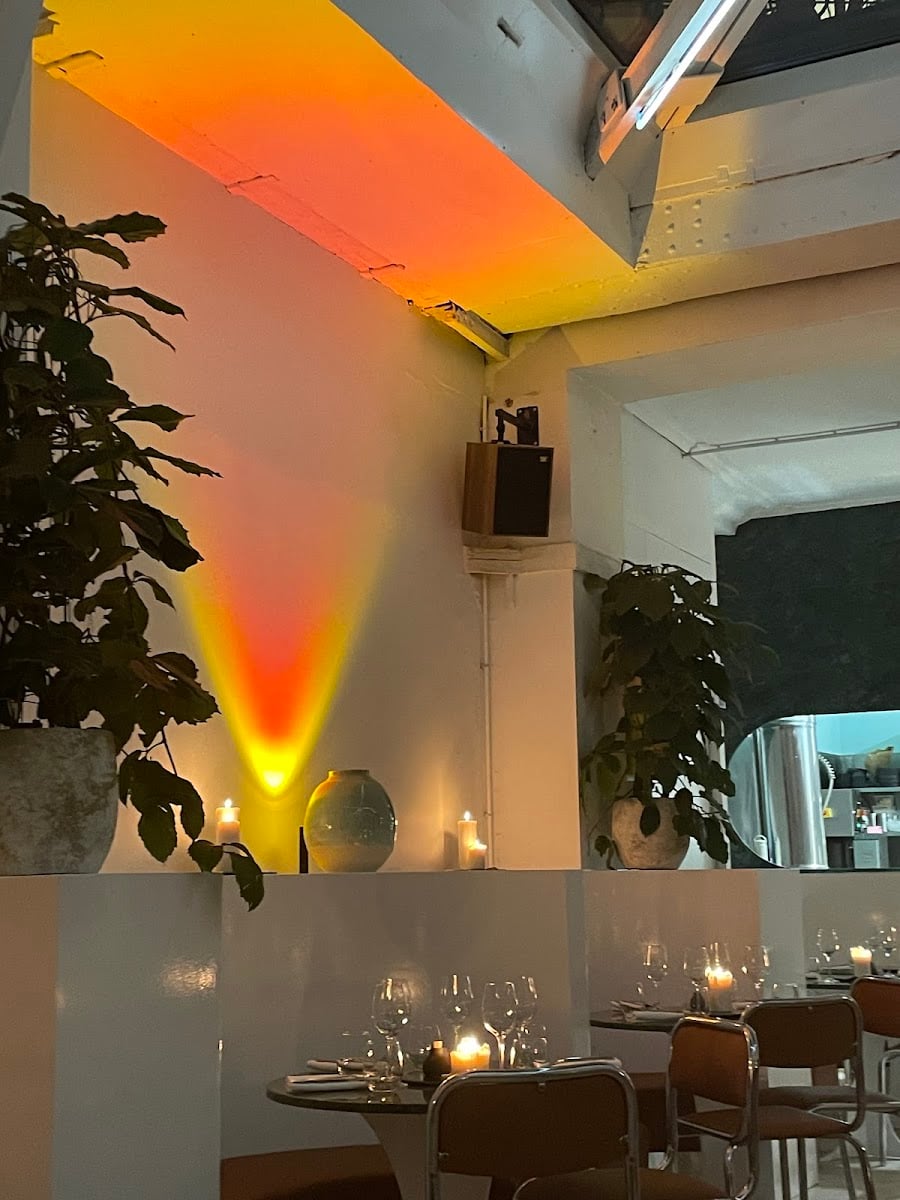 Halo Paris - Restaurant (beau)
