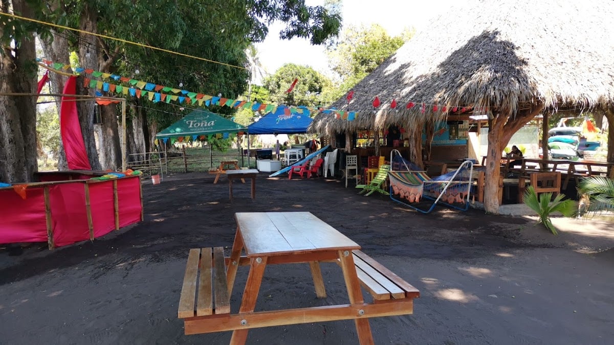 Playa El Per煤 Kayak Kencho