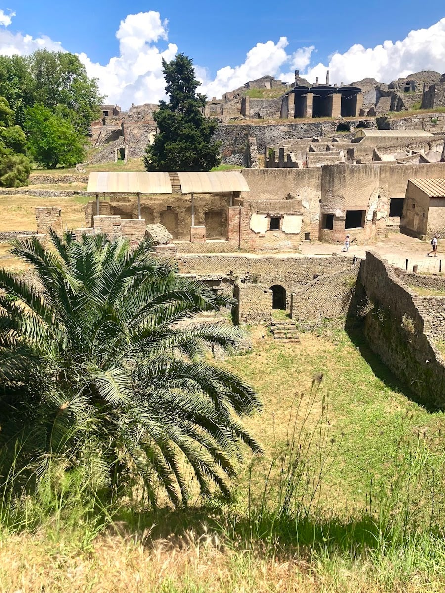 Pompeii Ruins de Charme