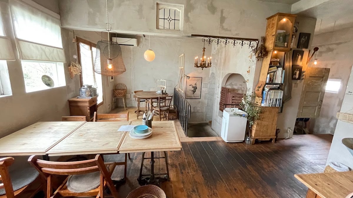 Cafe Junnosuke(カフェジュンノスケ)