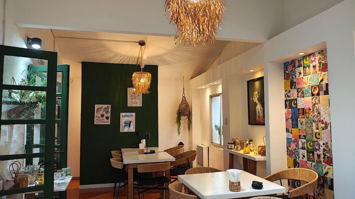 Corner Coffee Shop