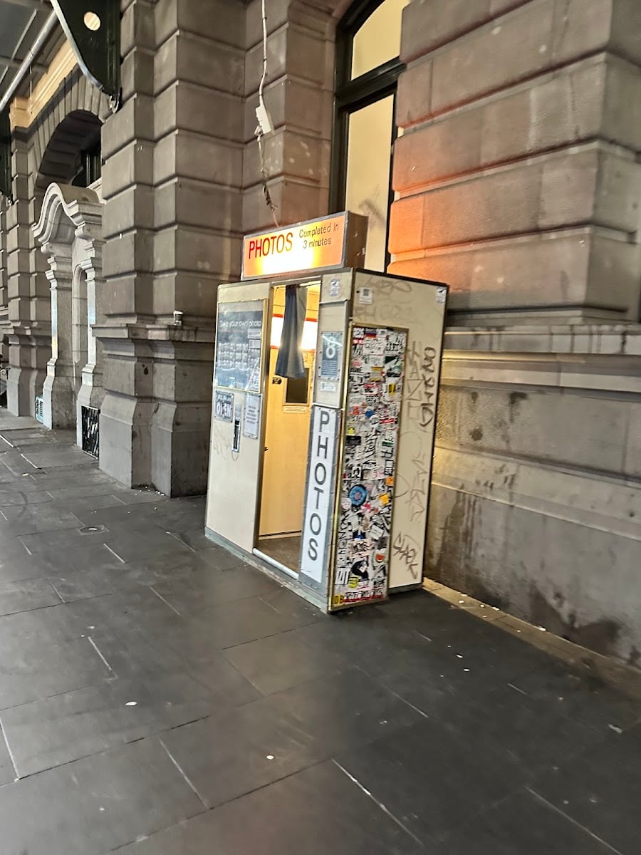 Flinders St Photo Booth - Metro Auto Photo