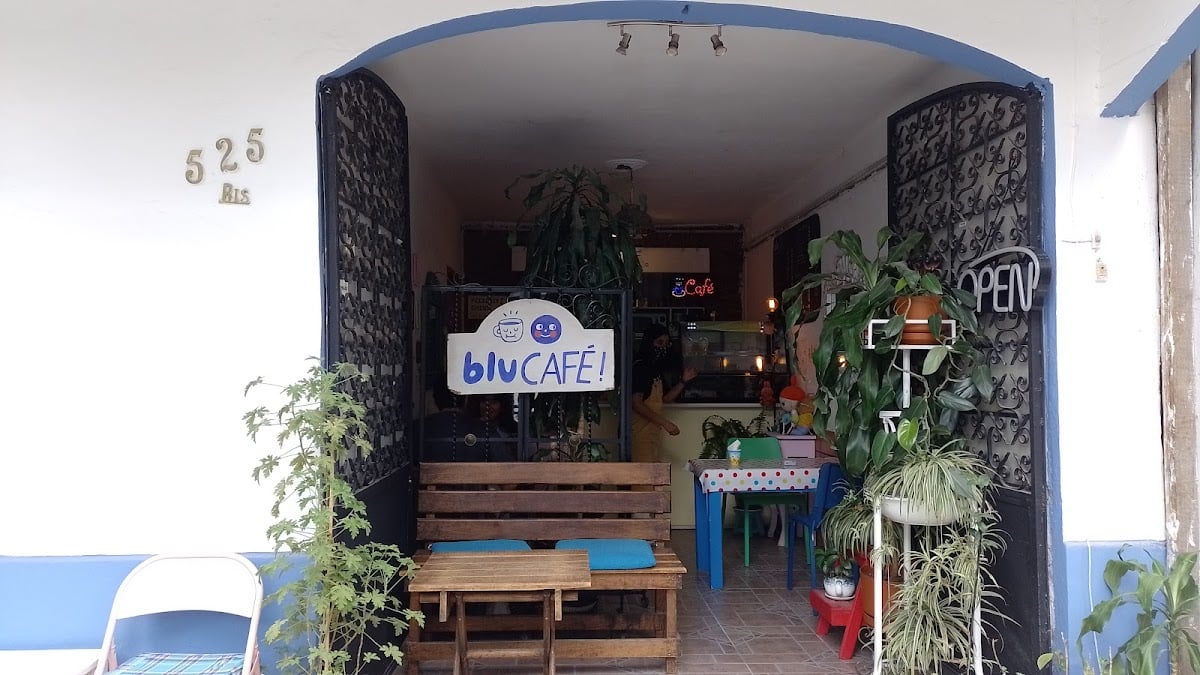 Blu café