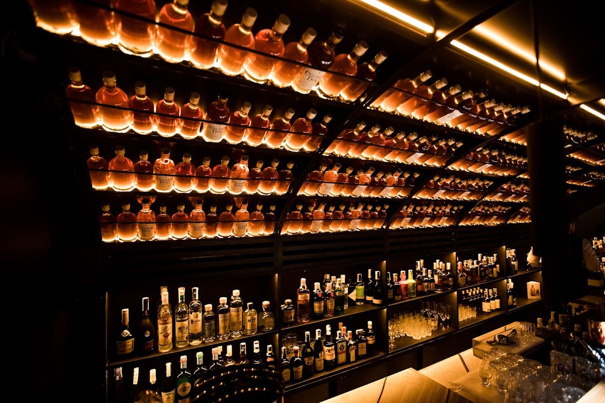 Copper Dog Bar