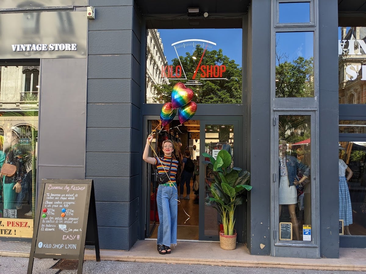 Kilo Shop Lyon Bourse - 👘friperie