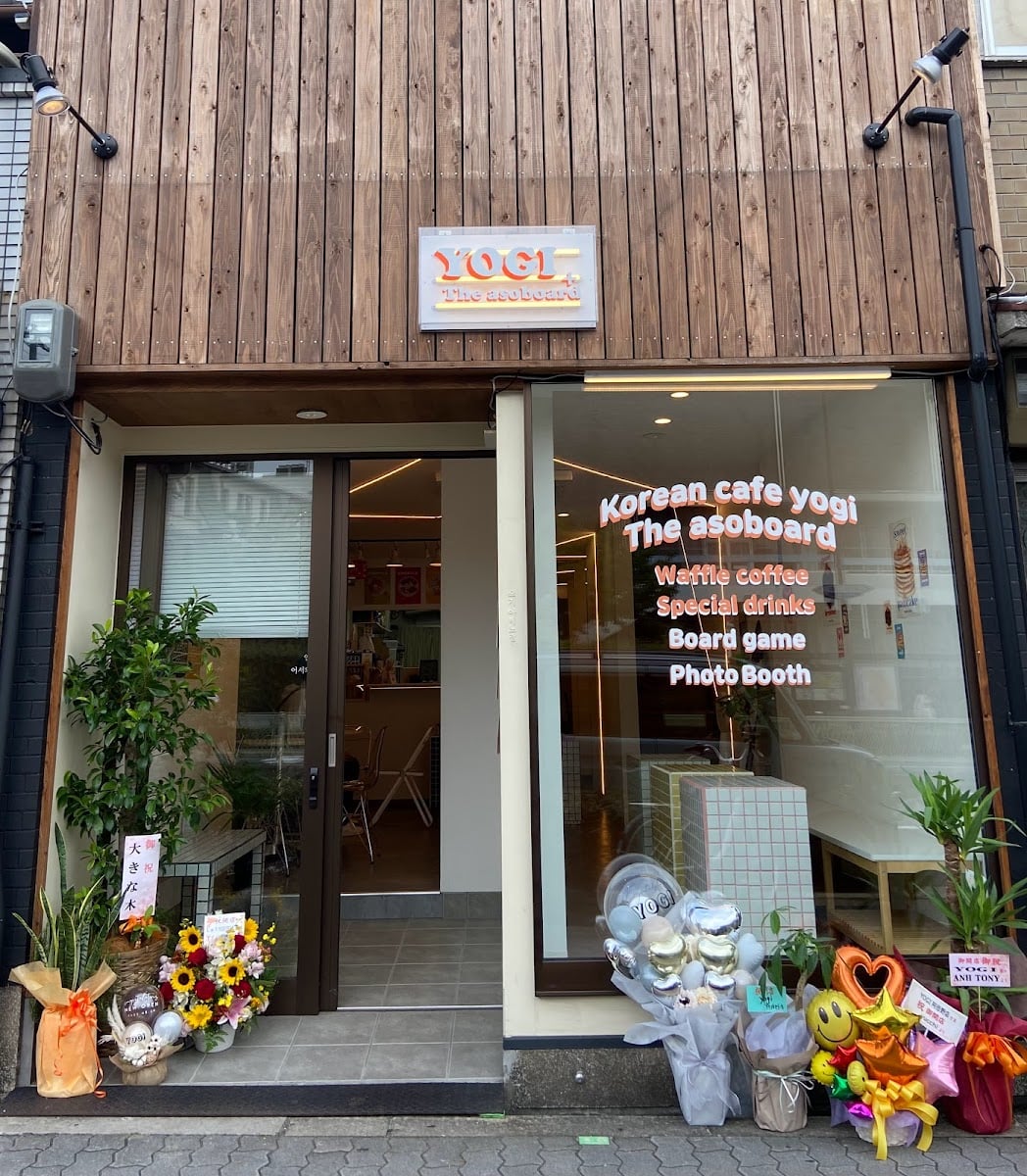 YOGI cafe