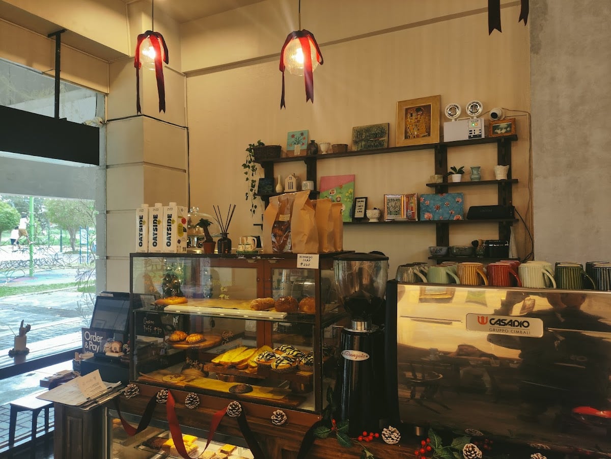 Lucilo Bakery + Café