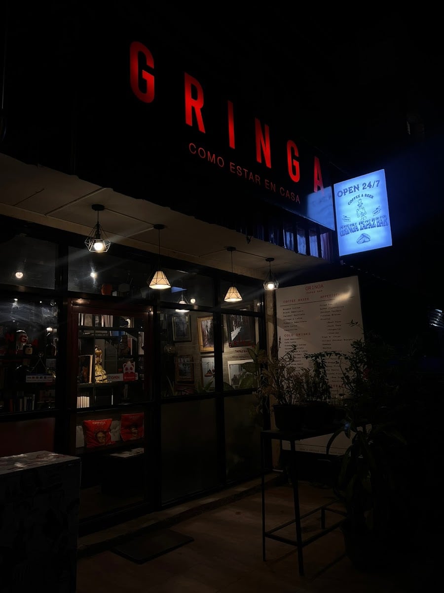 Gringa Tapaz Bar